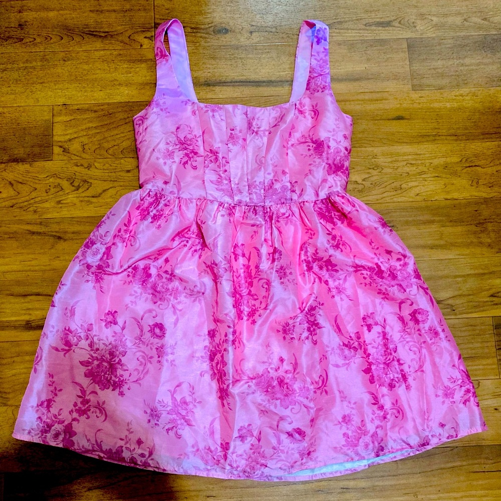 🔐Forever 21 pink party dress🔐